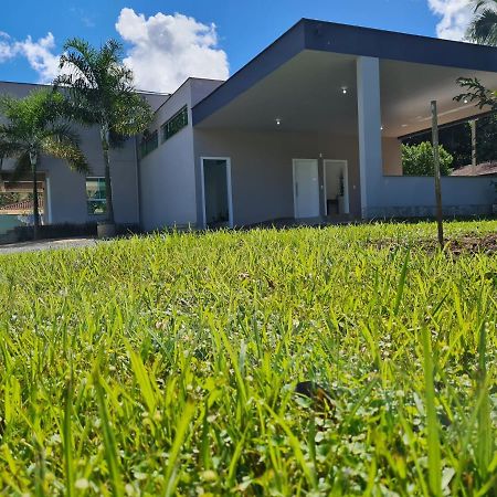 Lux House - Natureza - Piscina - Alto Padrao. ノーヴァ・トレント エクステリア 写真