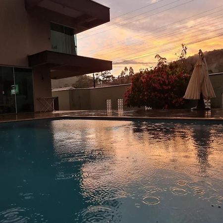 Lux House - Natureza - Piscina - Alto Padrao. ノーヴァ・トレント エクステリア 写真
