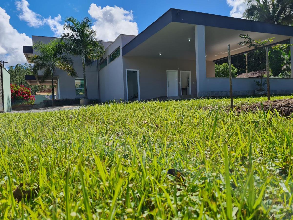 Lux House - Natureza - Piscina - Alto Padrao. ノーヴァ・トレント エクステリア 写真