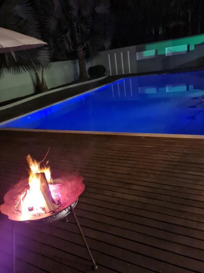 Lux House - Natureza - Piscina - Alto Padrao. ノーヴァ・トレント エクステリア 写真